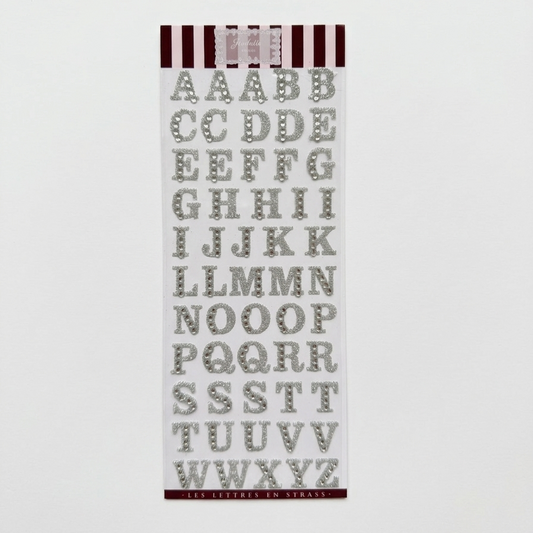 Les lettres en strass